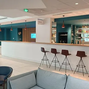 Hotel Express Centre By Ihg